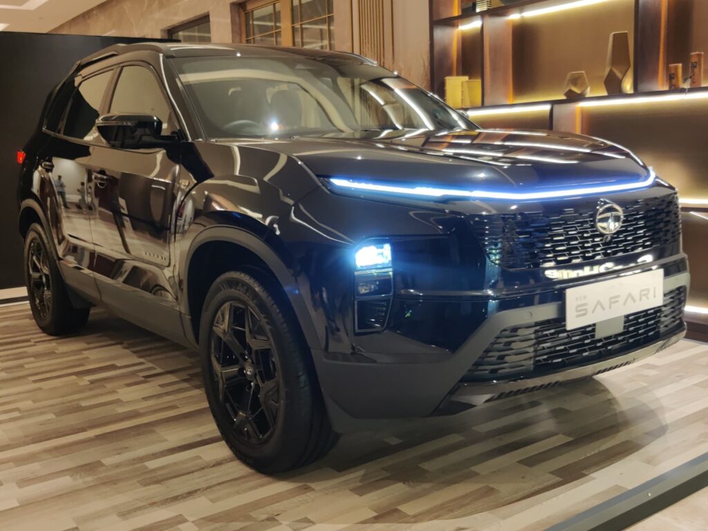 tata safari 2025