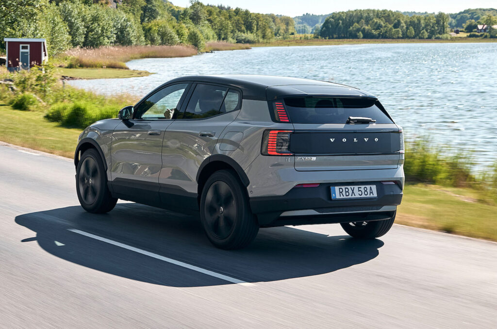 Volvo EX30