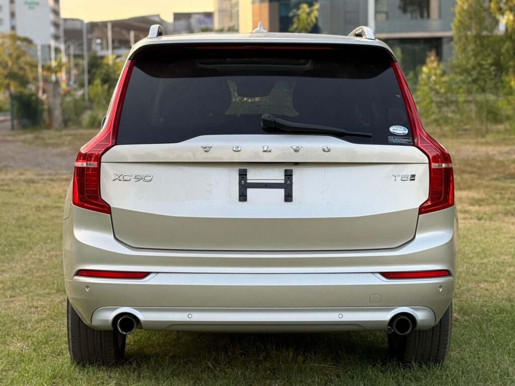 Volvo XC90 2025