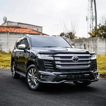 Toyota Land Cruiser Price in India: Complete 2025 Overview